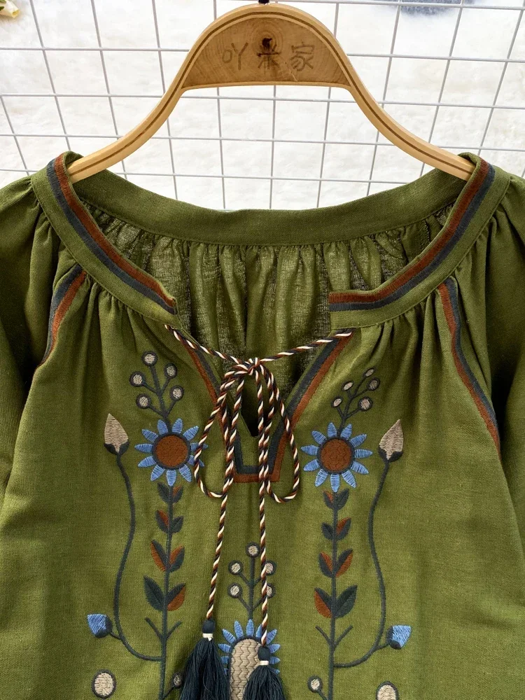 Camicetta primaverile da donna - Embroidery On Shirt recensione e prezzo